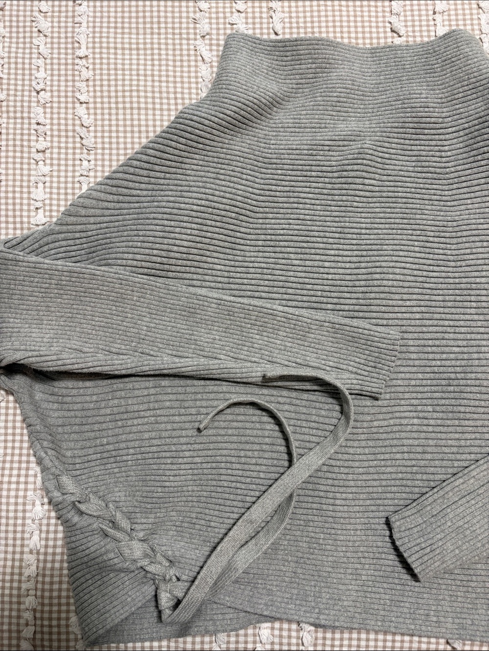 designers Remix Gray Ribbed cowl  Sweater - Picture 3 of 10